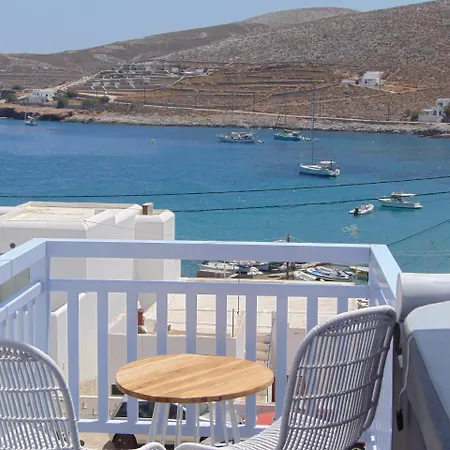 Amo Folegandros * Καραβοστάσι