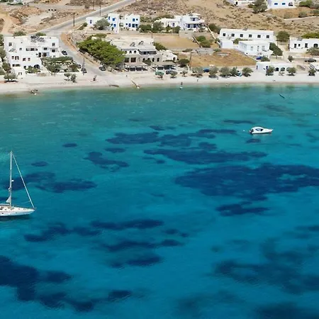 Amo Folegandros Καραβοστάσι