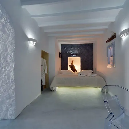 Amo Folegandros Apartament