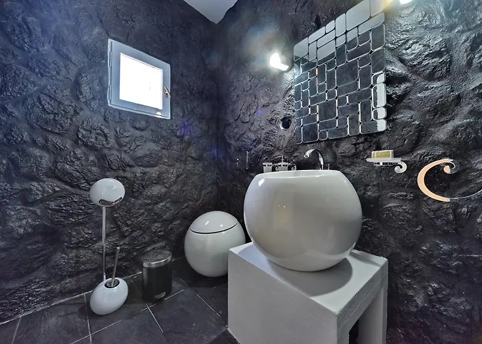 Amo Folegandros Apartment *