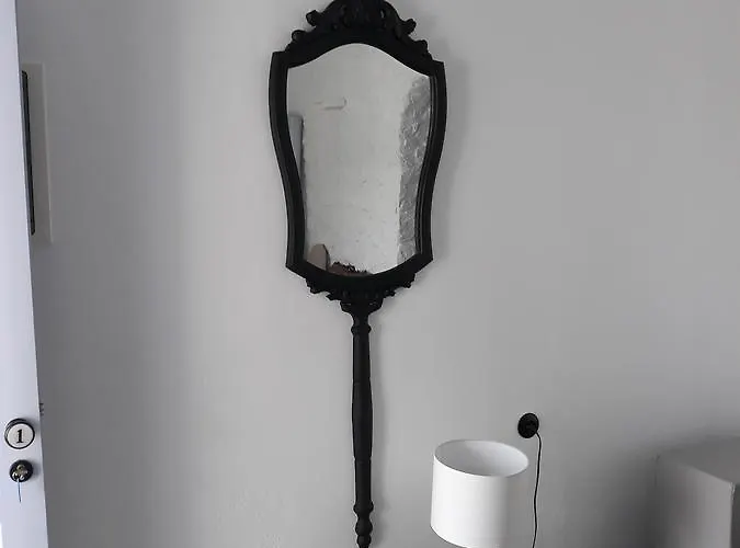 Amo Folegandros Karavostasis (Folegandros)